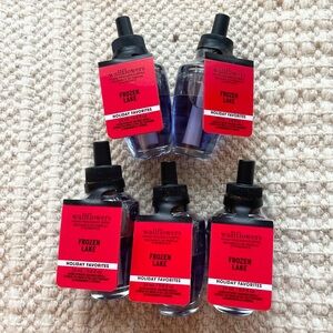 NWT 5 x BATH & BODY WORKS Frozen Lake Wallflower Refills